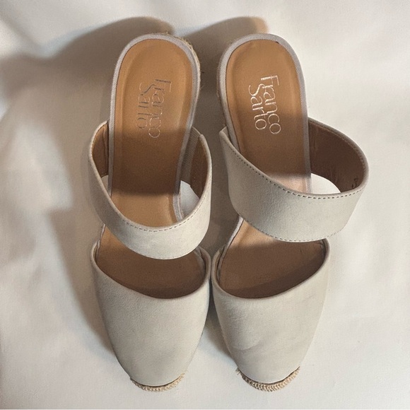 FRANCO SARTO Sz 8.5 Suede Mules Wedge Heels in Mint Almond Toe Strap - Picture 4 of 11